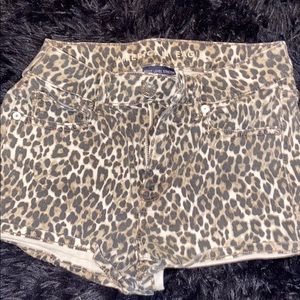 American Eagle animal print Jean shorts